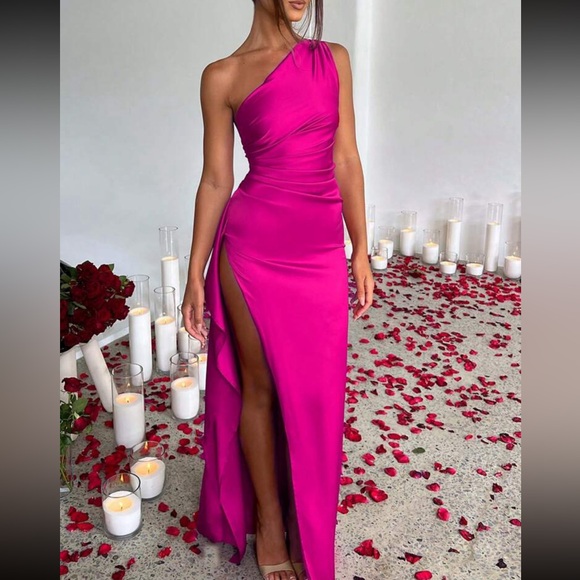 Pink One Shoulder Dress - Picture 3 of 6